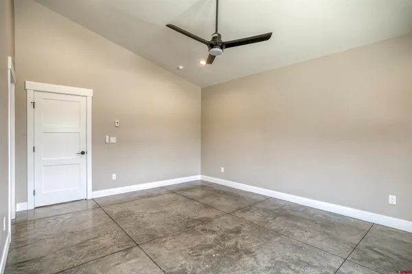 a view of an empty walk in closet