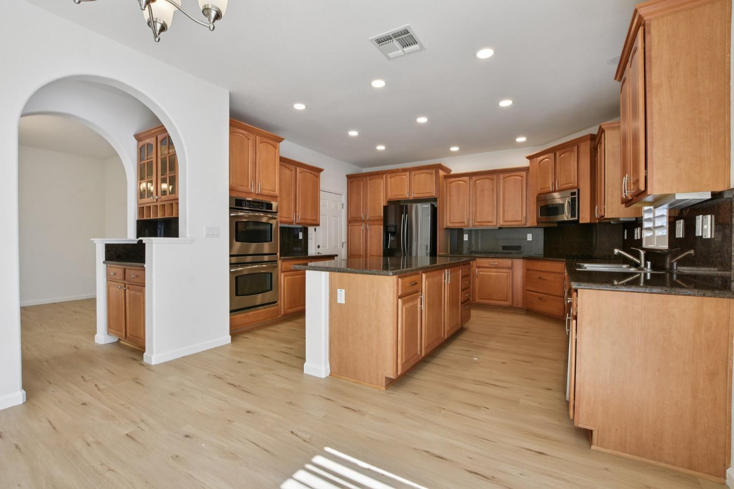 15556 Topspin Way Rancho Murieta, CA 95683 - Photo 9 of 21