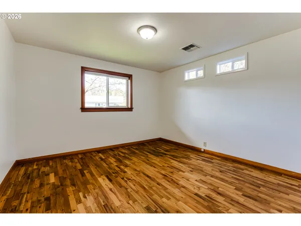 $369,900 | 2125 West 19th Place, Eugene, OR 97405