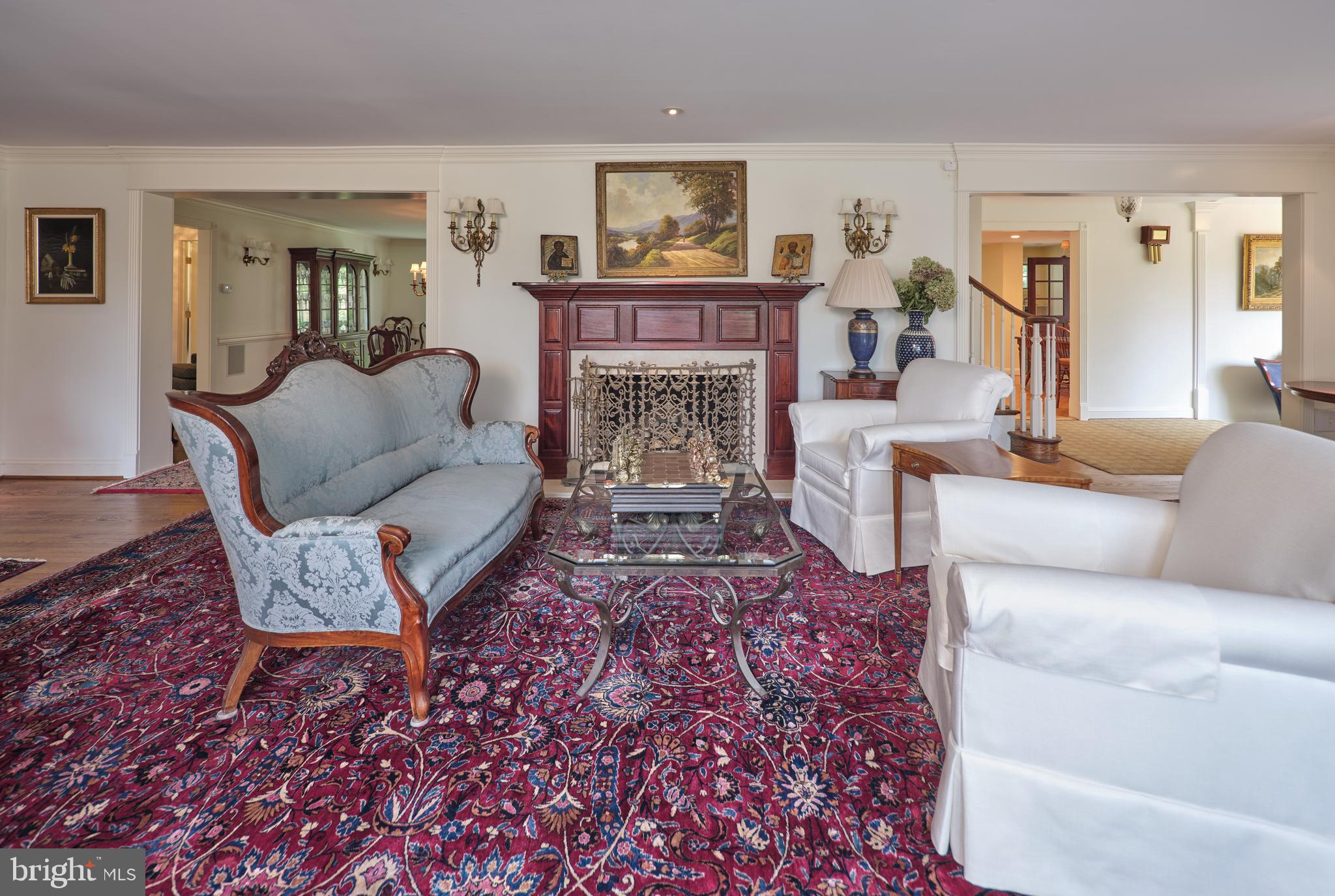 10 Welwyn Road Wayne, PA 19087 - Photo 19 of 57 Living Room