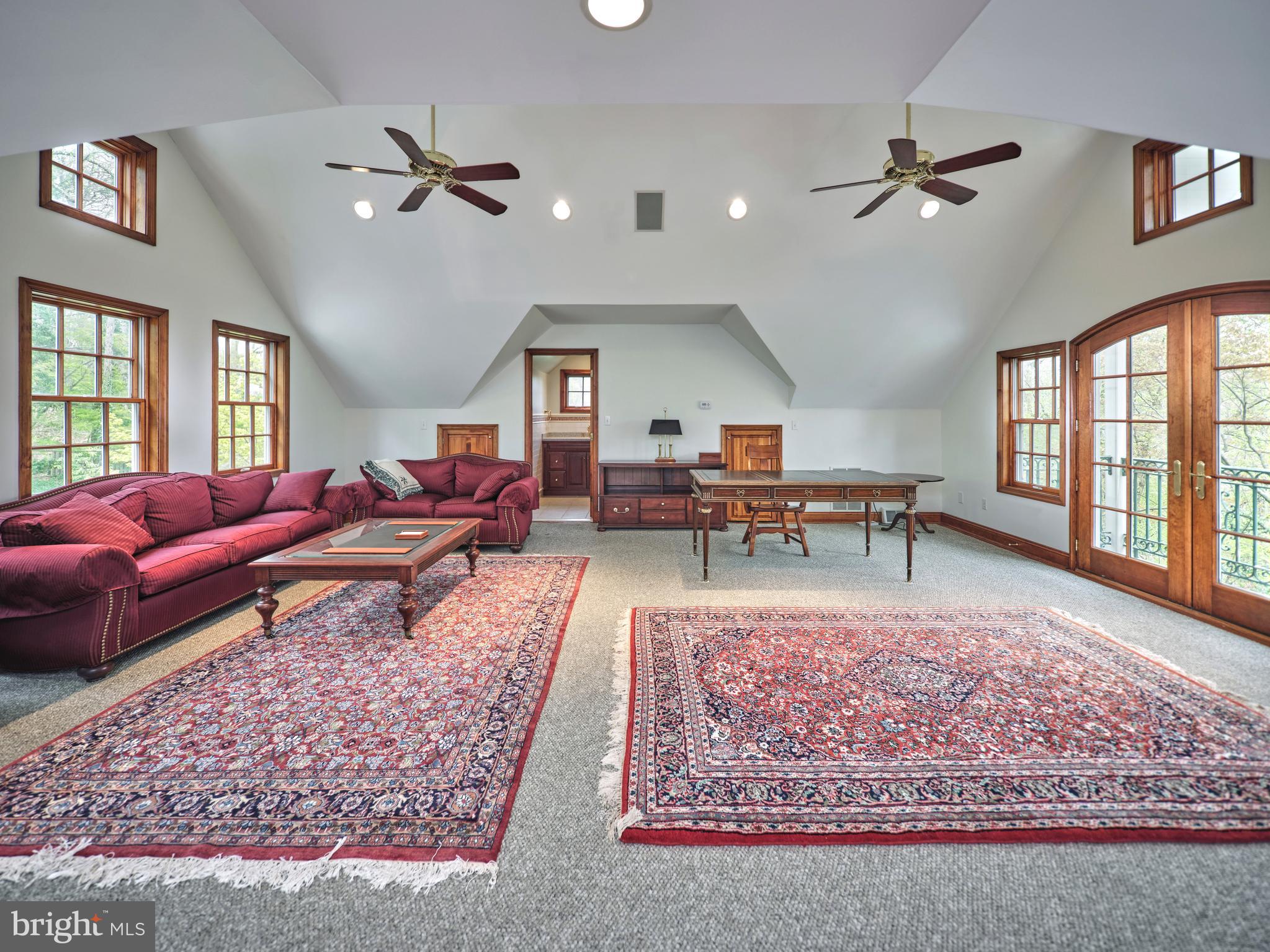 10 Welwyn Road Wayne, PA 19087 - Photo 5 of 57 Private Den/In-law Suite Above Garage