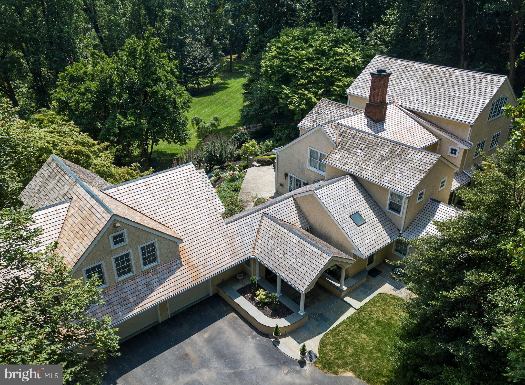 10 Welwyn Road Wayne, PA 19087 - Photo 57 of 57 Front Aerial