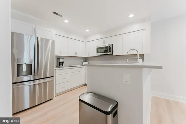 $669,888 | 10214 Faire Commons Court, Burke, VA 22015