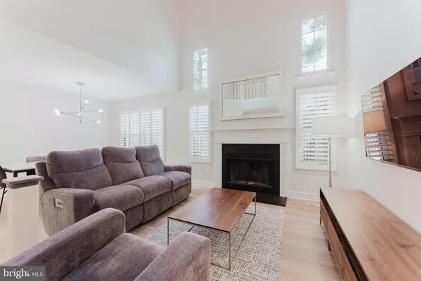 $669,888 | 10214 Faire Commons Court, Burke, VA 22015