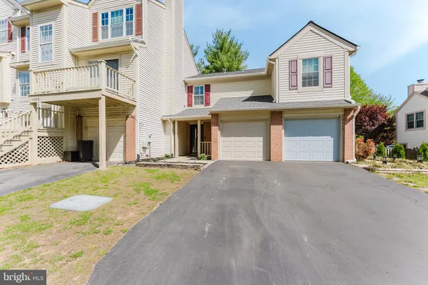 $669,888 | 10214 Faire Commons Court, Burke, VA 22015