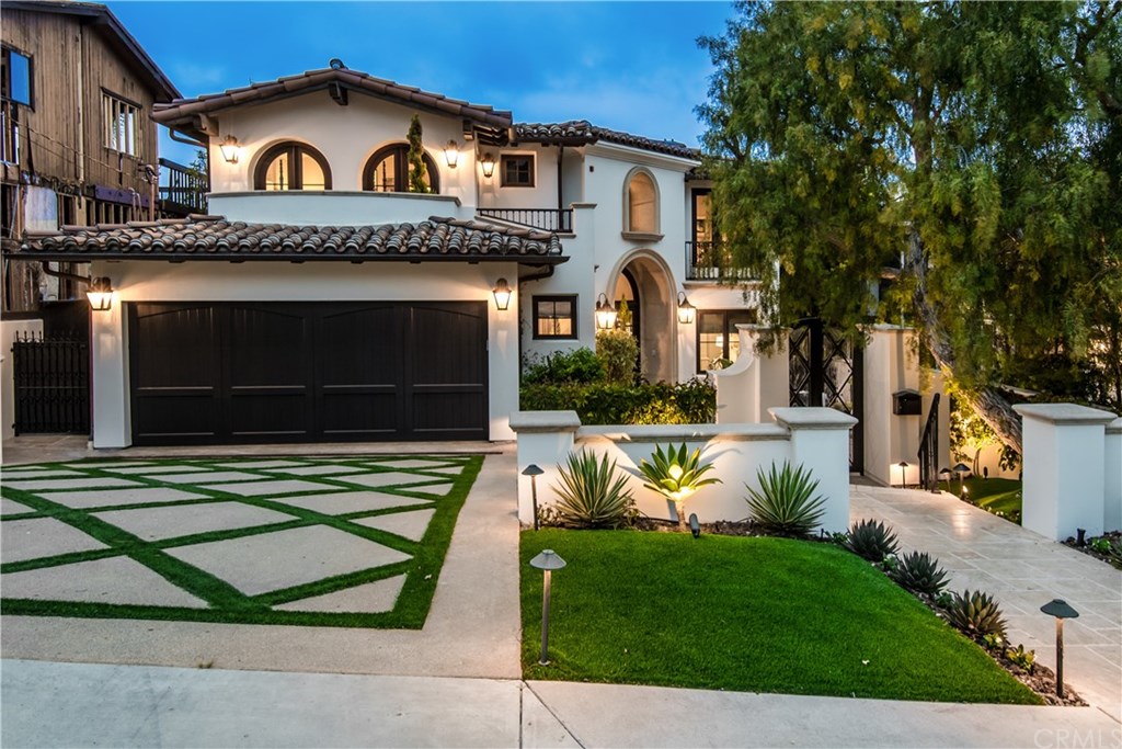 937 Eighth Street Manhattan Beach, CA 90266 - Photo 2 of 72