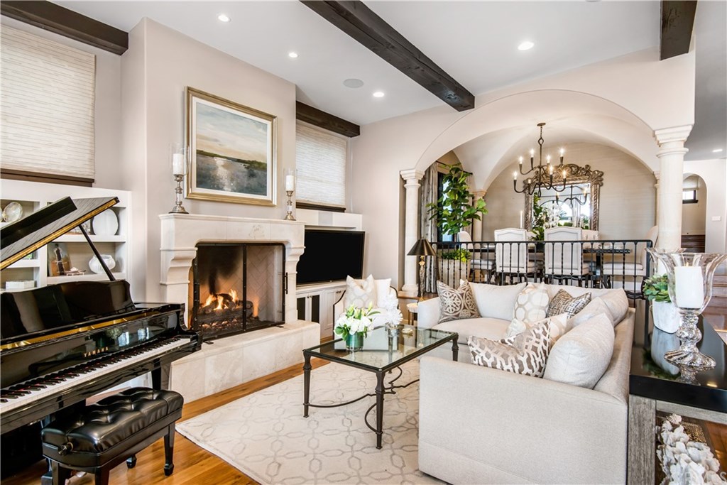 937 Eighth Street Manhattan Beach, CA 90266 - Photo 19 of 72