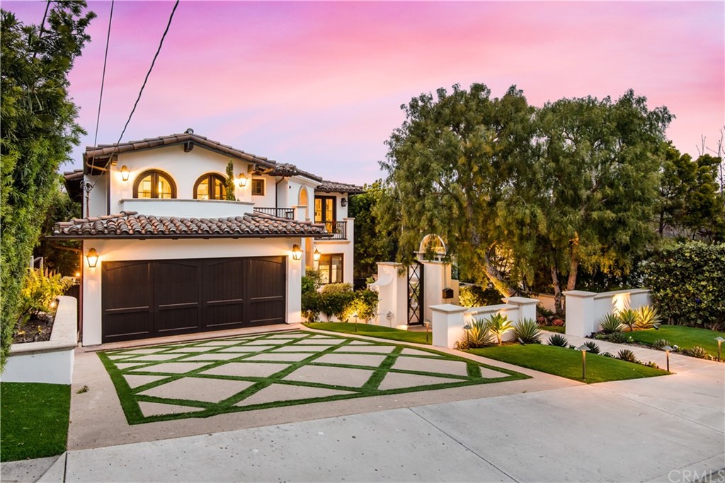 937 Eighth Street Manhattan Beach, CA 90266 - Photo 3 of 72