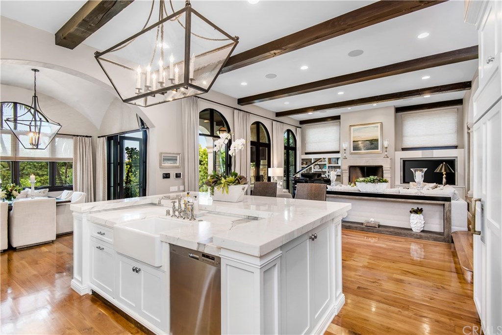 937 Eighth Street Manhattan Beach, CA 90266 - Photo 26 of 72