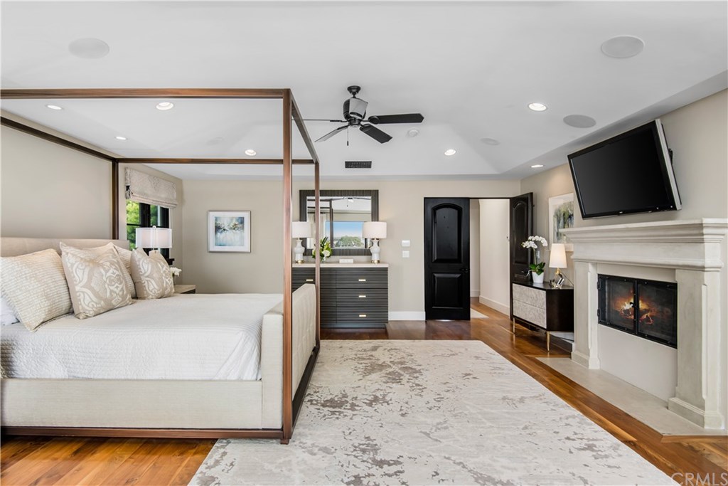 937 Eighth Street Manhattan Beach, CA 90266 - Photo 44 of 72