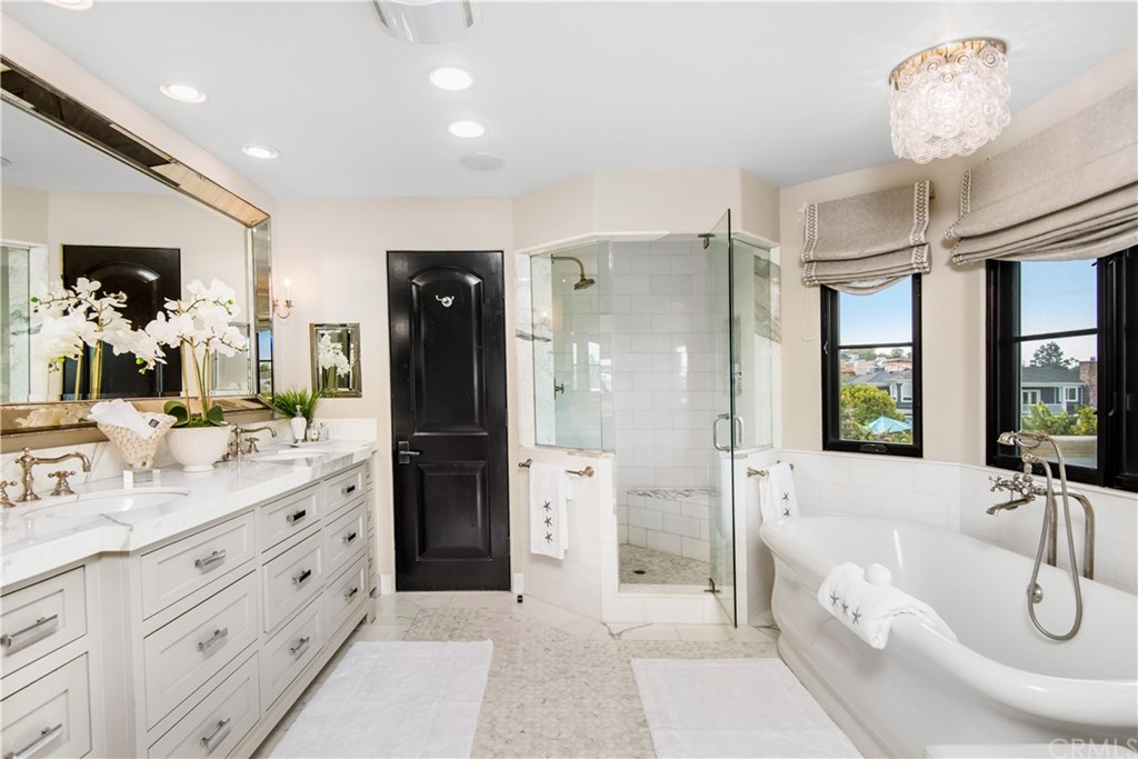 937 Eighth Street Manhattan Beach, CA 90266 - Photo 46 of 72