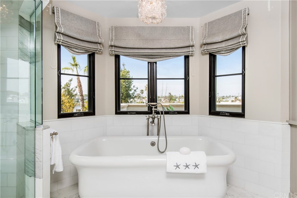 937 Eighth Street Manhattan Beach, CA 90266 - Photo 48 of 72