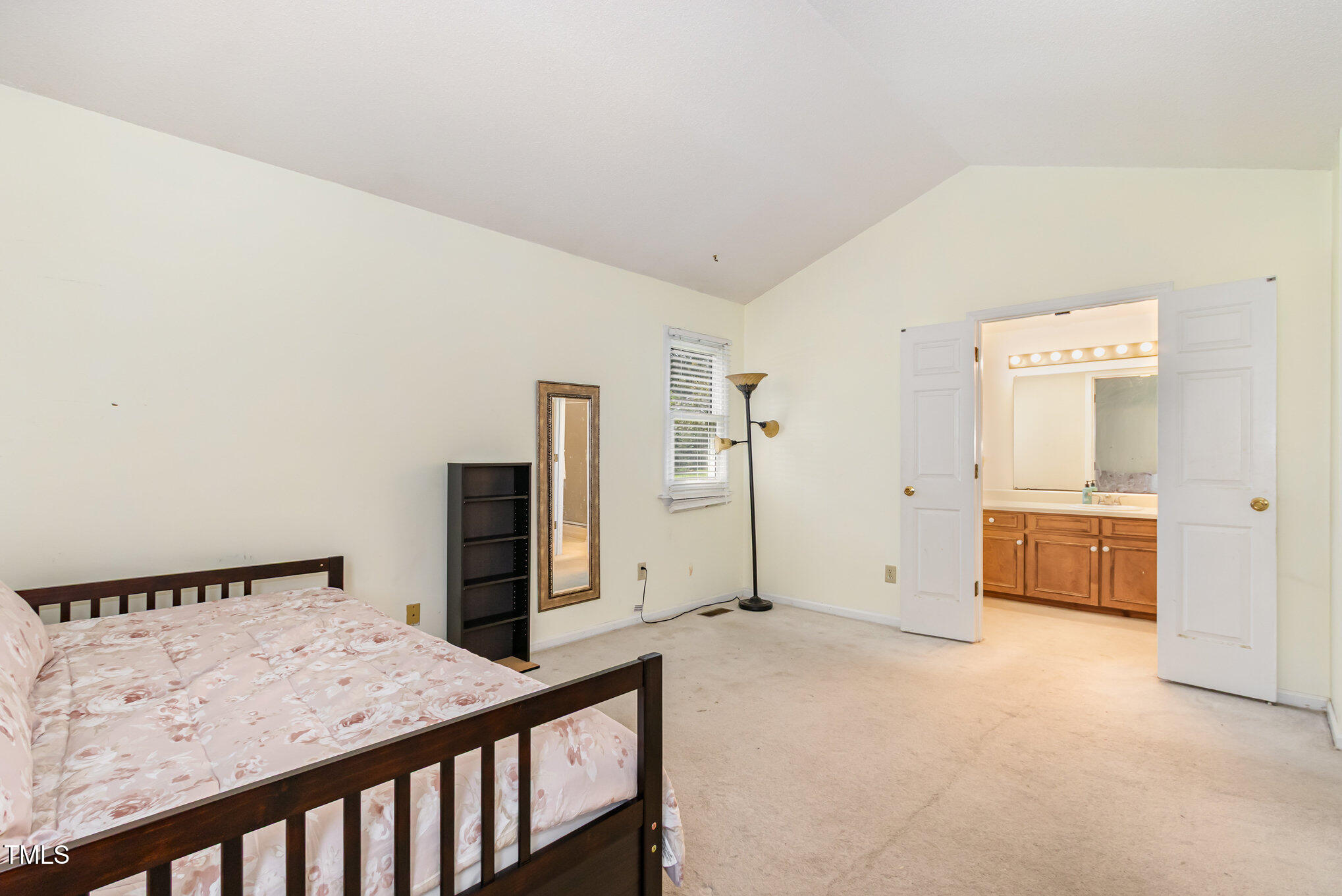 2316 Carthage Circle Raleigh, NC 27604 - Photo 16 of 24 022_img_4752-edit_420