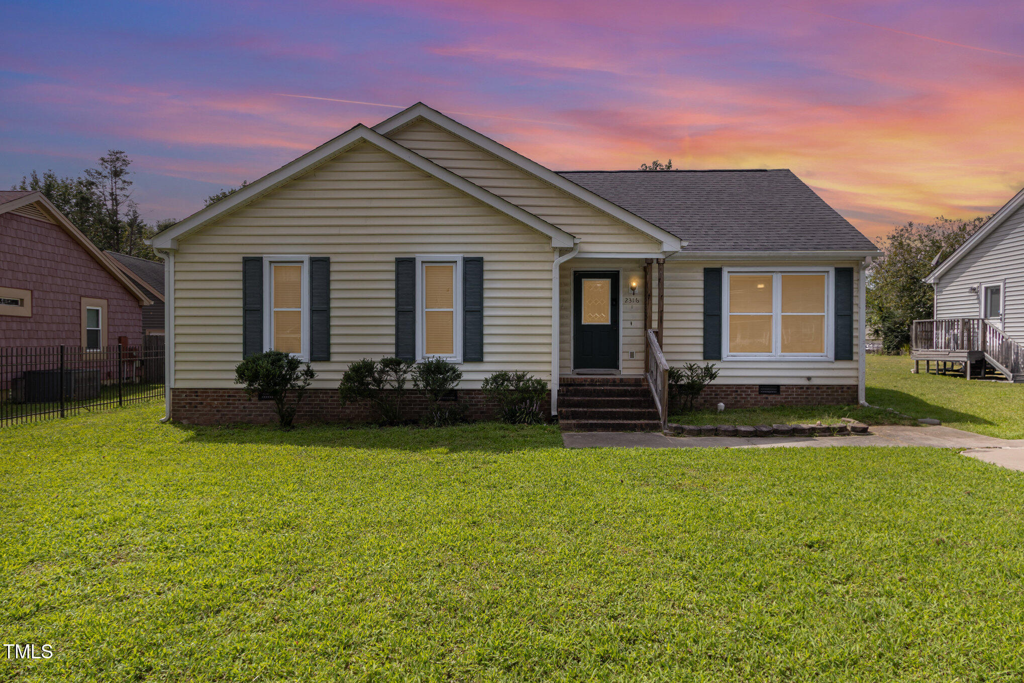 2316 Carthage Circle Raleigh, NC 27604 - Photo 2 of 24 001_img_4767-edit-edit_998