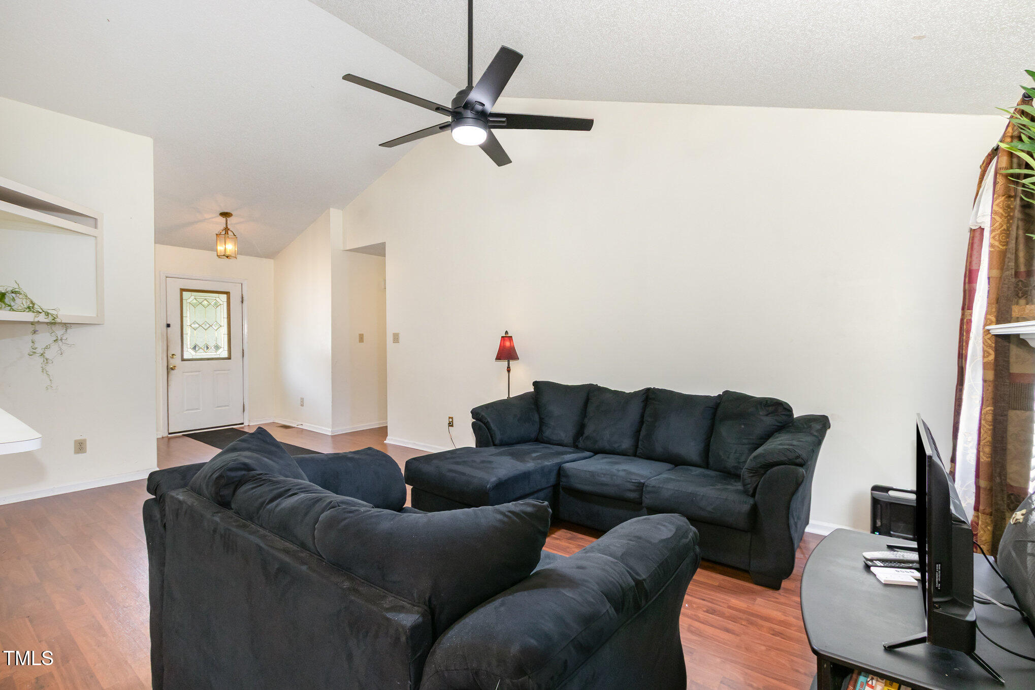 2316 Carthage Circle Raleigh, NC 27604 - Photo 7 of 24 008_img_4694-edit_591