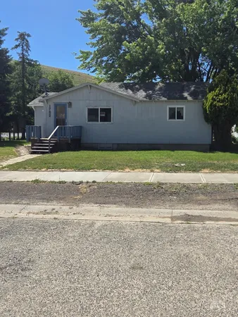 $215,000 | 1792 Columbia Street, Pomeroy, WA 99347