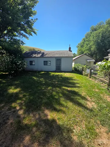 $230,000 | 1792 Columbia Street, Pomeroy, WA 99347