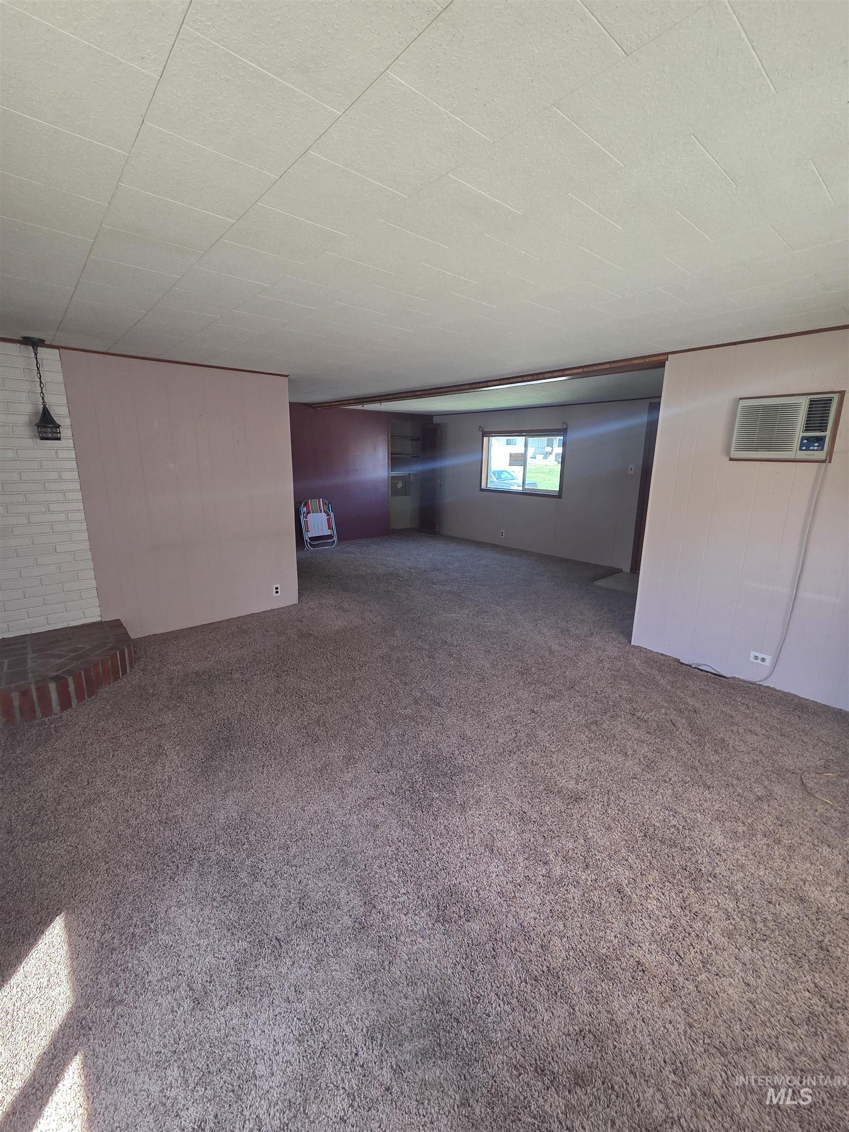 1792 Columbia Street Pomeroy, WA 99347 - Photo 3 of 27