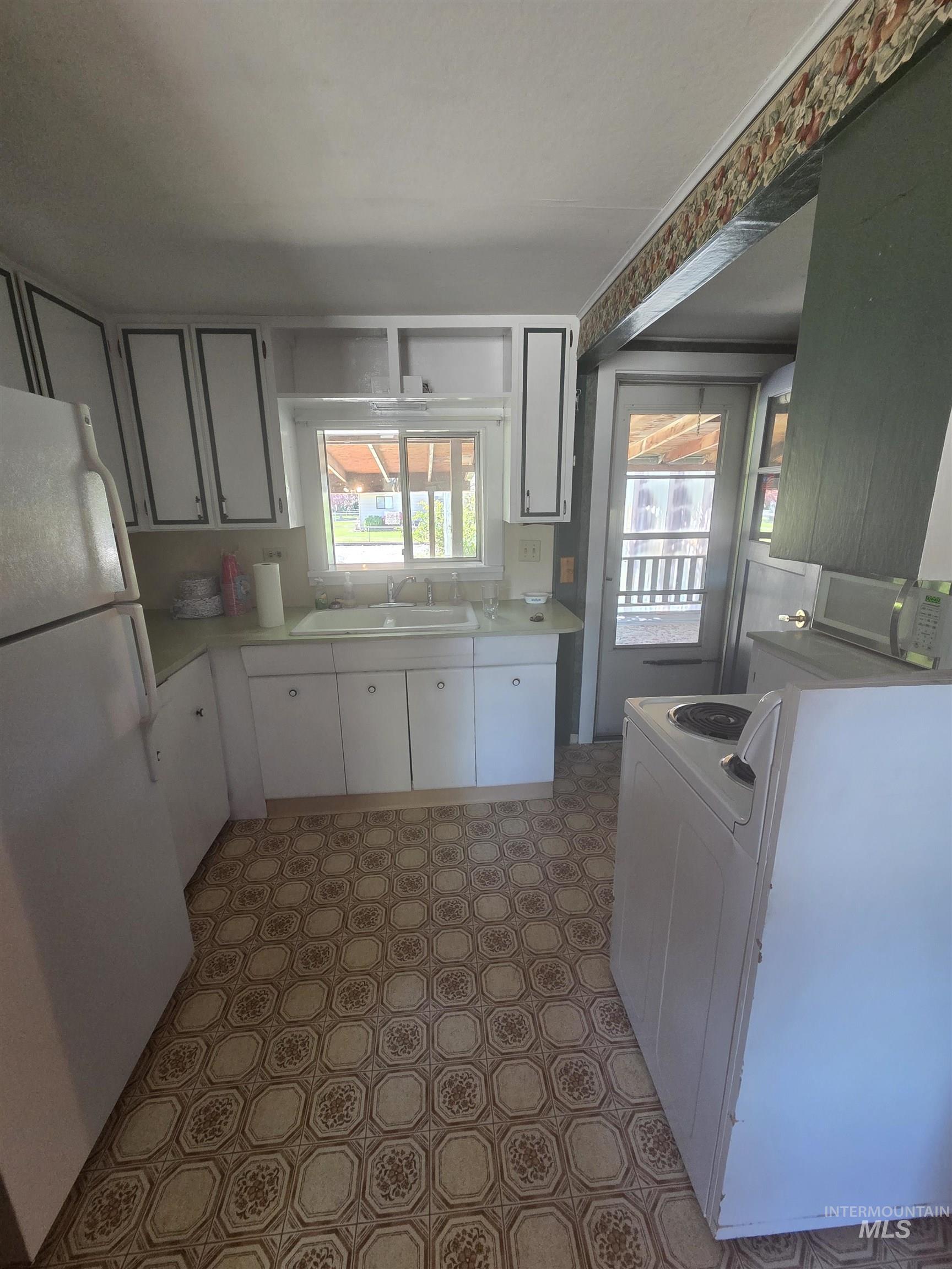 1792 Columbia Street Pomeroy, WA 99347 - Photo 4 of 27