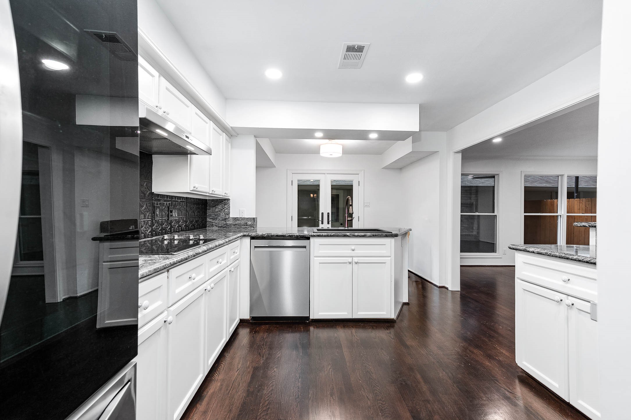 727 Bunker Hill Road, Unit 104 Houston, TX 77024 - Photo 26 of 34