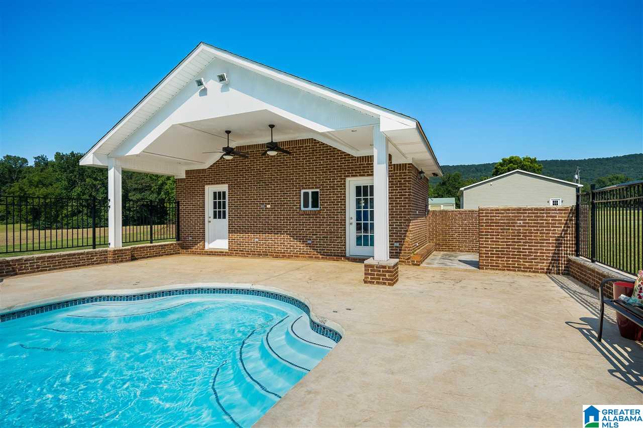 554 Huff Lane Springville, AL 35146 - Photo 8 of 50