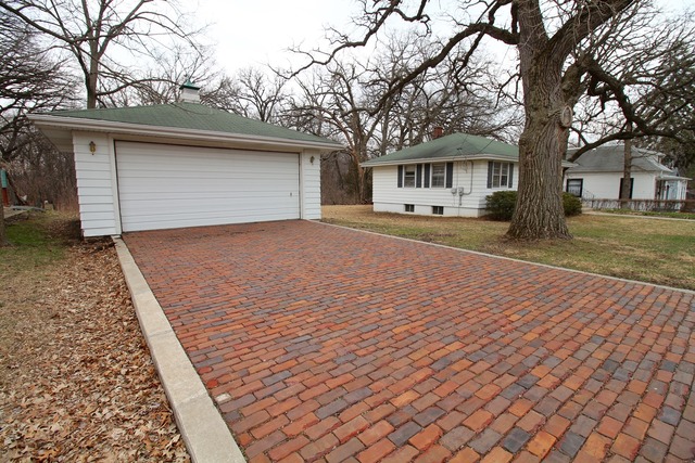1460 Burr Oak Road Homewood, IL 60430 - Photo 3 of 19 a front view of house with yard and trees