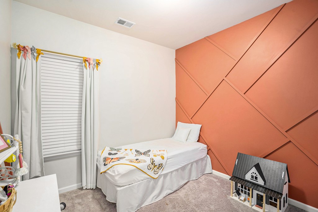 206 Worley Drive Jasper, GA 30143 - Photo 14 of 17 a bedroom with furniture and a bed