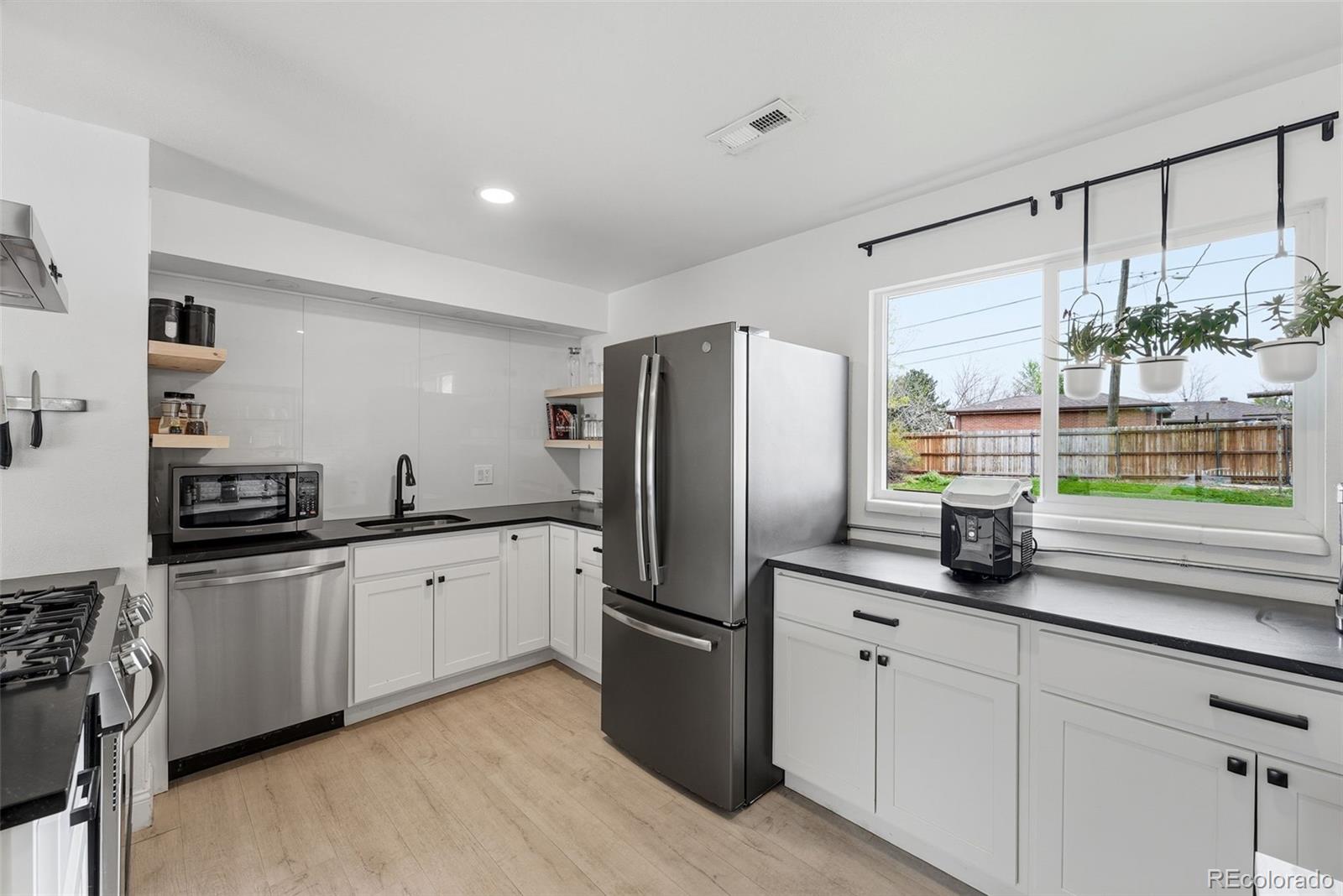 34 Yates Street Denver, CO 80219 - Photo 14 of 39
