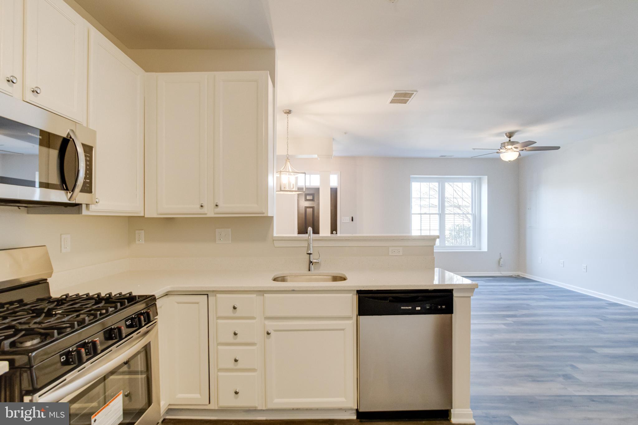 8703 Spring Brook Way Odenton, MD 21113 - Photo 11 of 41