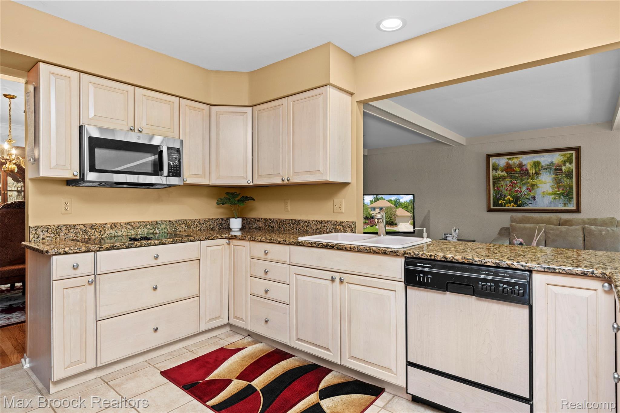 31223 Country Ridge Circle Farmington, MI 48331 - Photo 16 of 62