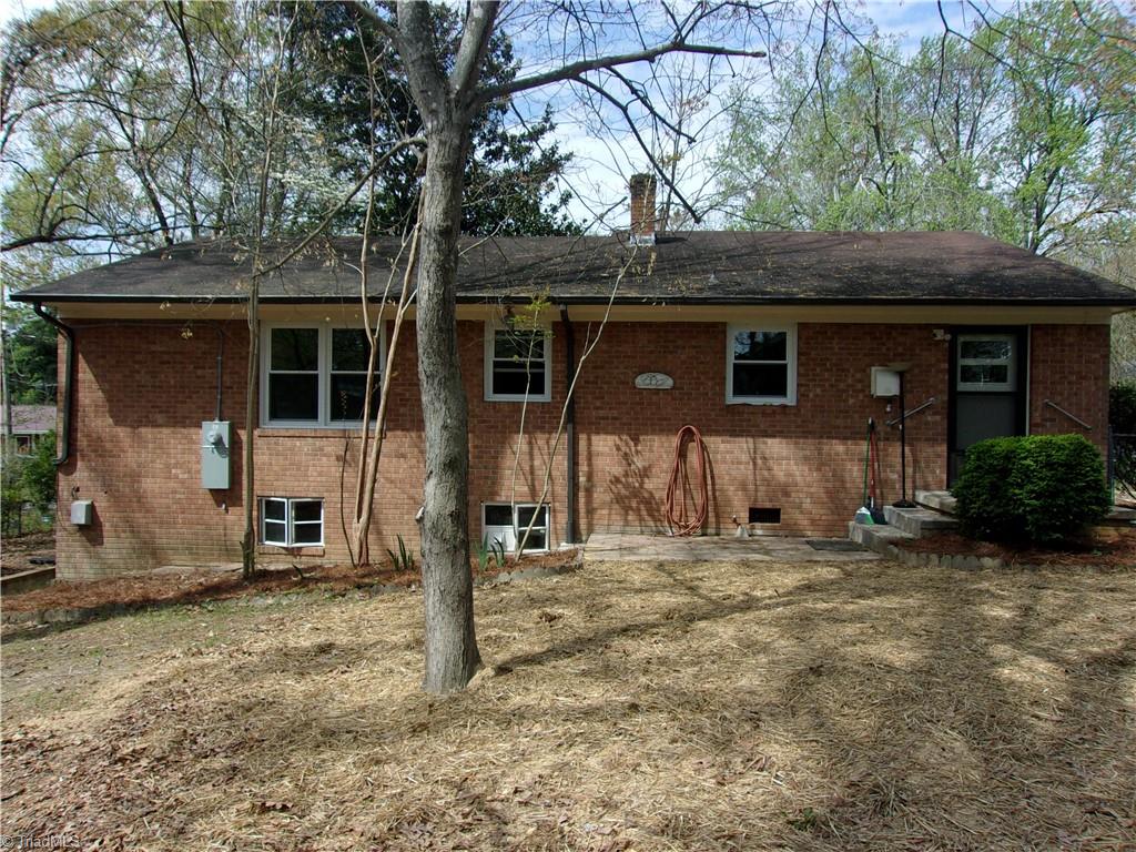 412 Peace Street High Point, NC 27262 - Photo 32 of 36