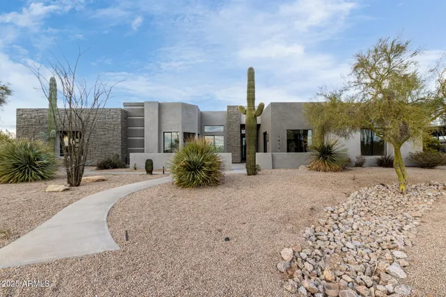 $2,190,000 | 7070 East Lowden Drive, Scottsdale, AZ 85266