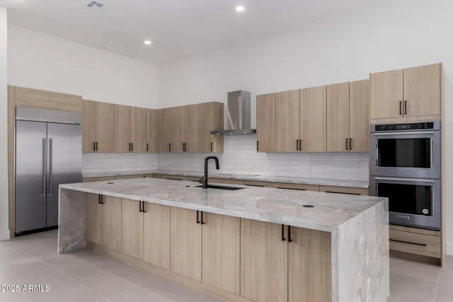 $2,190,000 | 7070 East Lowden Drive, Scottsdale, AZ 85266