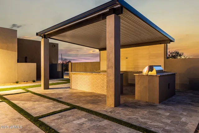 $2,190,000 | 7070 East Lowden Drive, Scottsdale, AZ 85266