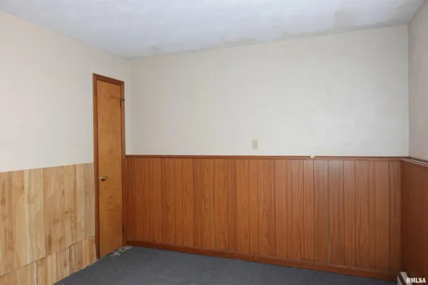 $115,000 | 895 Pine Street, Galesburg, IL 61401