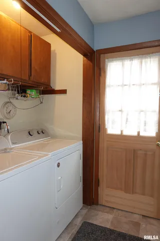 $115,000 | 895 Pine Street, Galesburg, IL 61401