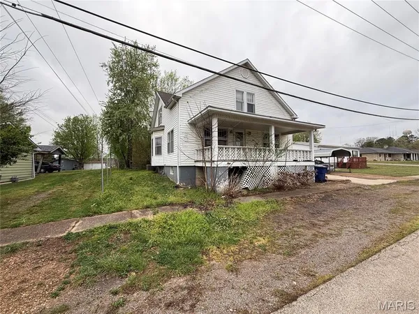 $89,900 | 403 3rd Street, Marble Hill, MO 63764