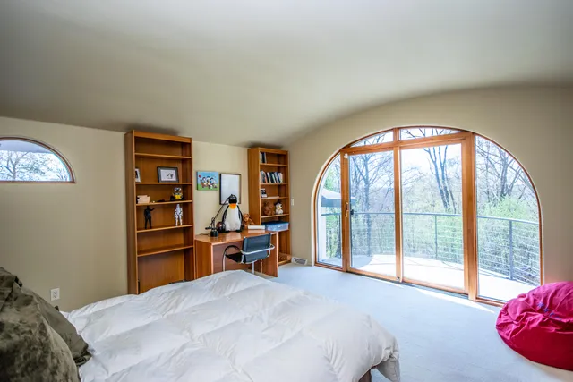 $890,000 | 4455 Club Drive, Slinger, WI 53086