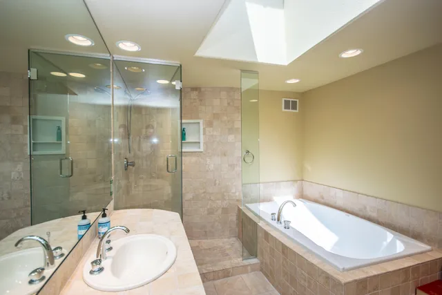 $890,000 | 4455 Club Drive, Slinger, WI 53086