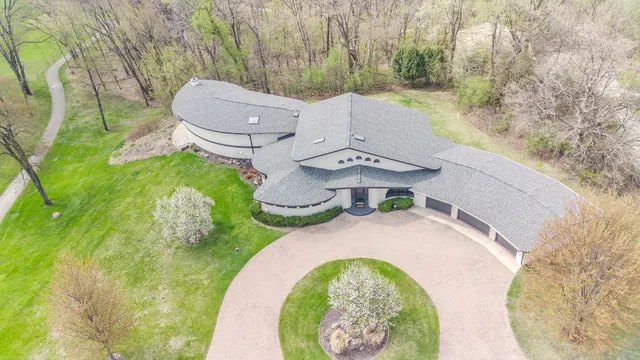 $890,000 | 4455 Club Drive, Slinger, WI 53086