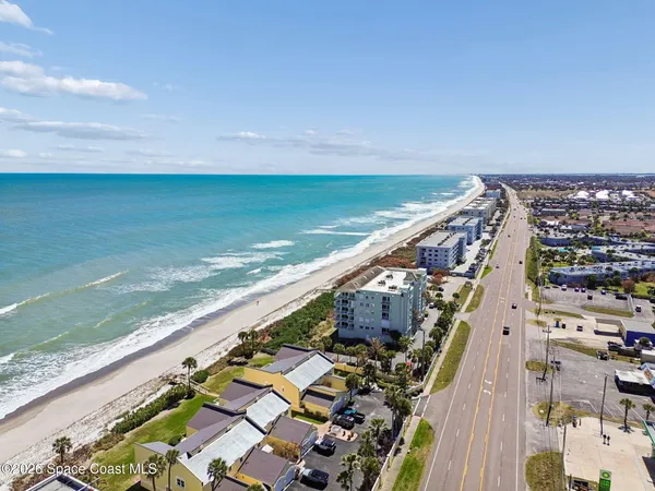 $550,000 | 140 Southeast 4th Street, Satellite Beach, FL 32937