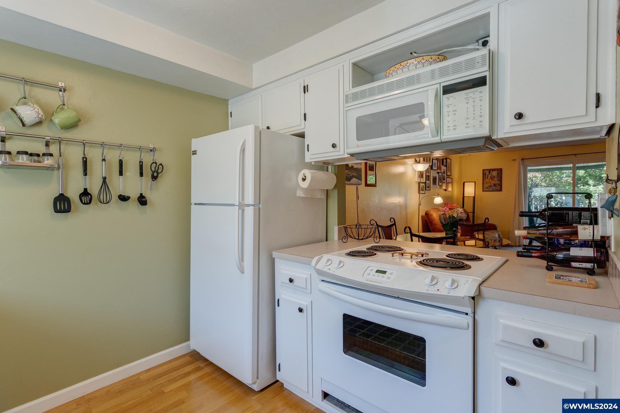 3335 Jackson ( Street Albany, OR 97322 - Photo 4 of 32