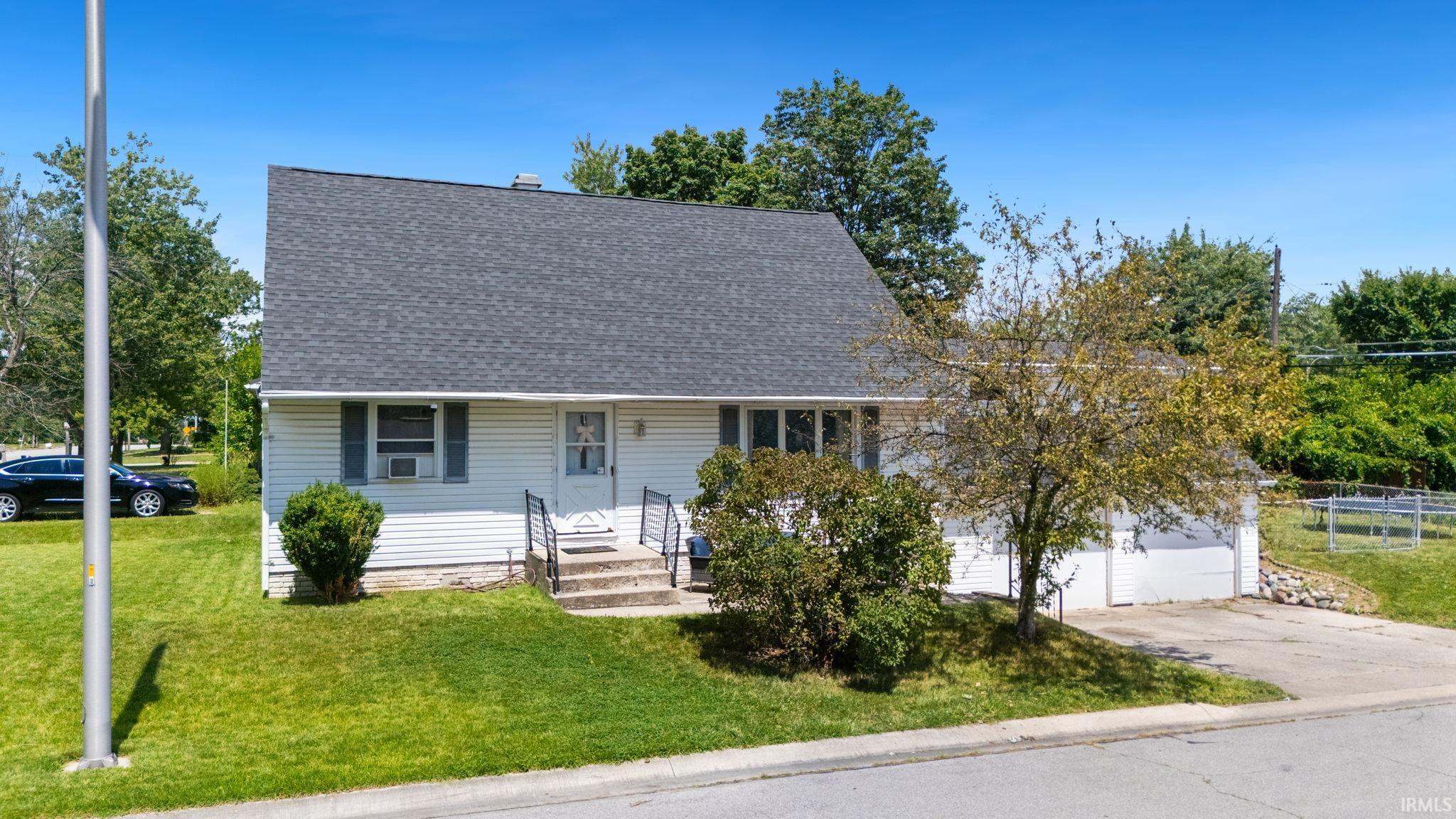 2906 Hobson Road Fort Wayne, IN 46805 - Photo 2 of 49