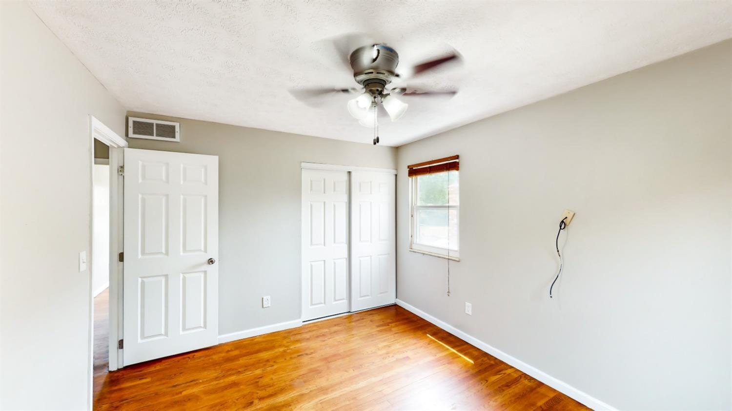 1799 John Gray Road Cincinnati, OH 45240 - Photo 14 of 31 Gallery Image 14