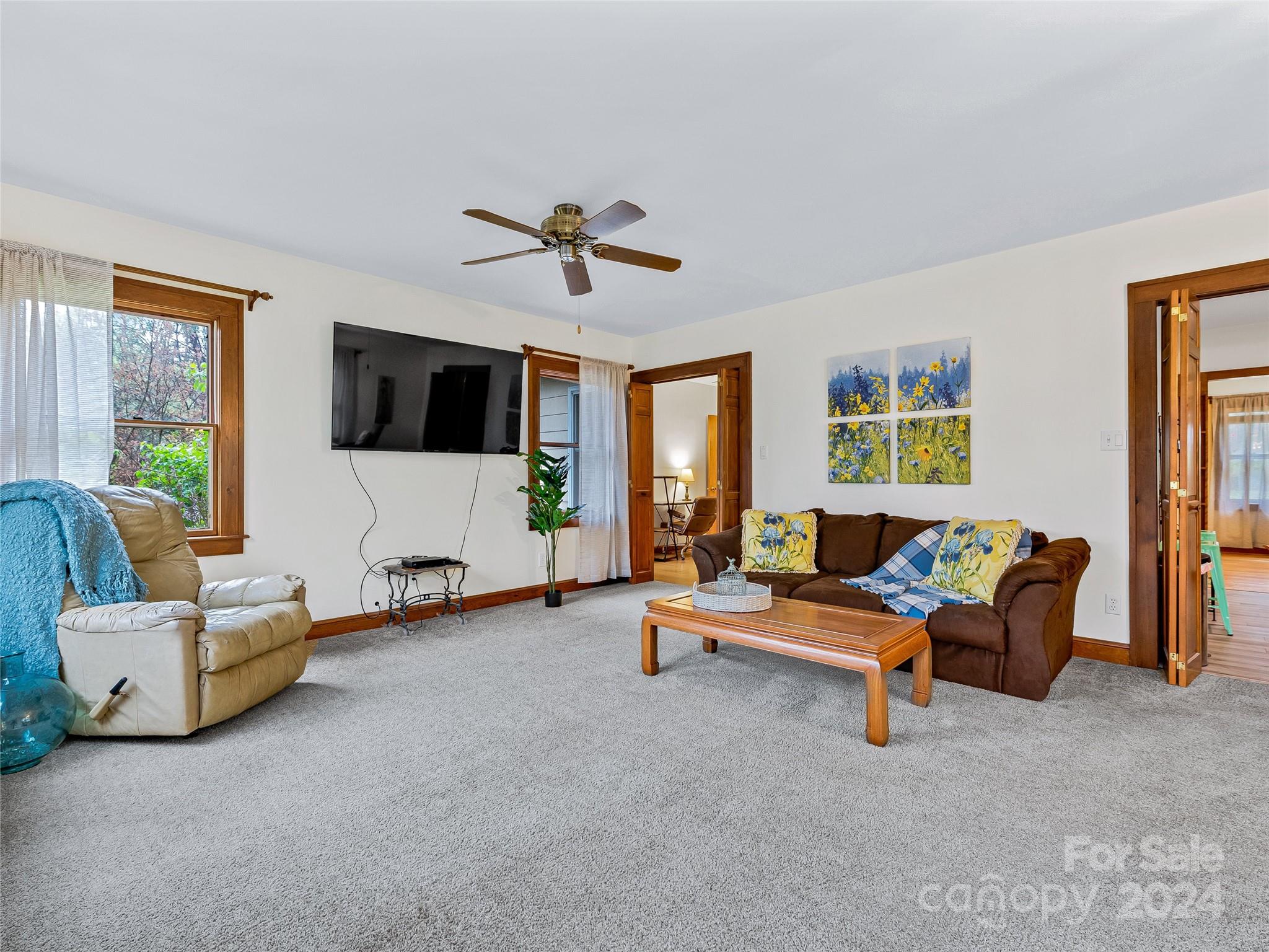 159 Governors View Road Asheville, NC 28805 - Photo 14 of 30 Gallery Image 14