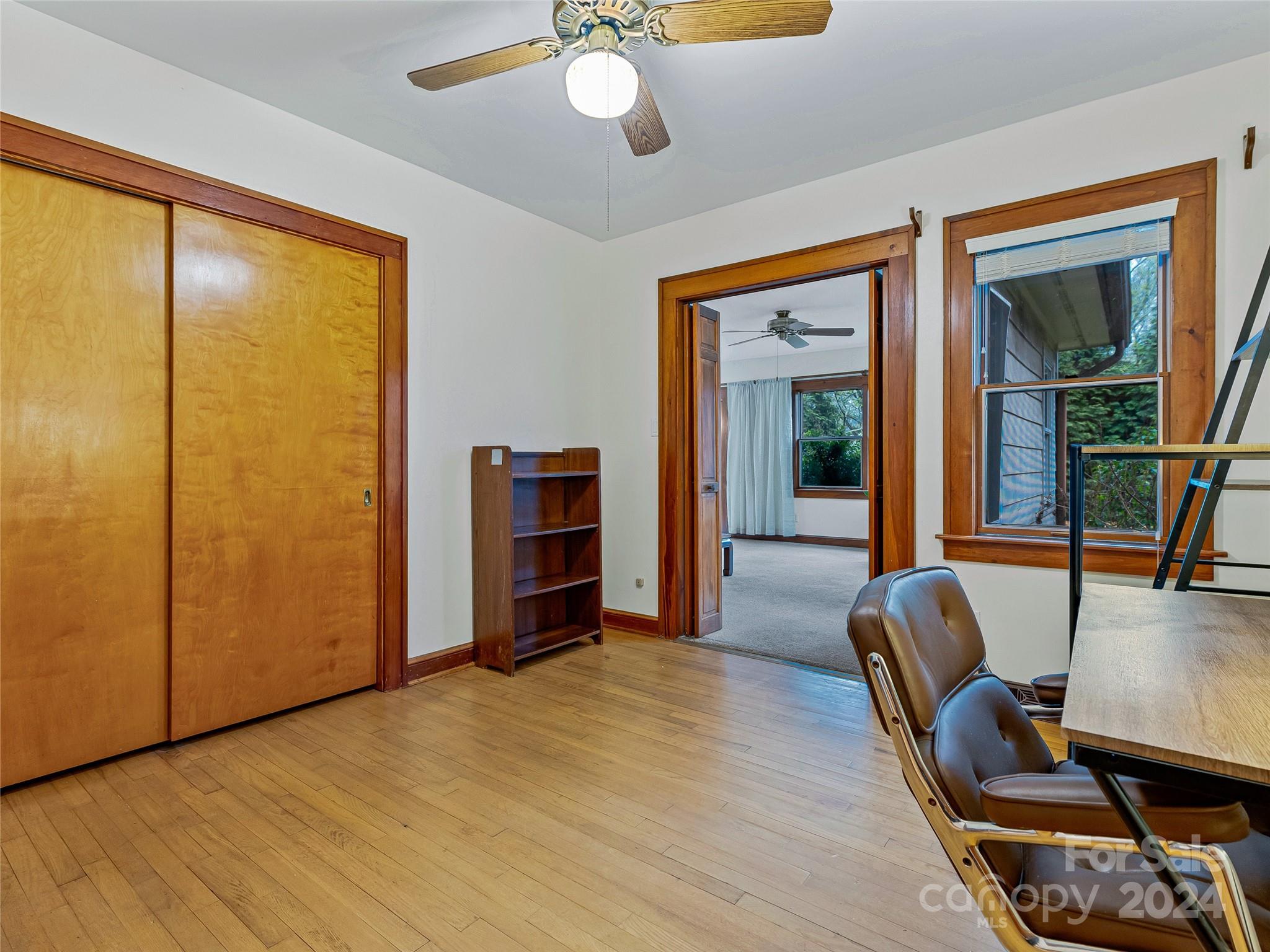 159 Governors View Road Asheville, NC 28805 - Photo 16 of 30 Gallery Image 16