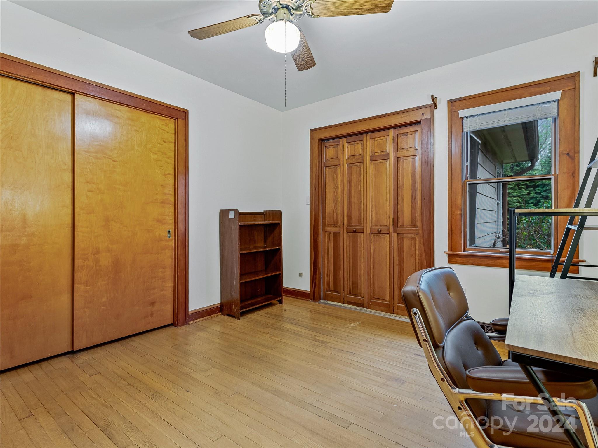 159 Governors View Road Asheville, NC 28805 - Photo 17 of 30 Gallery Image 17
