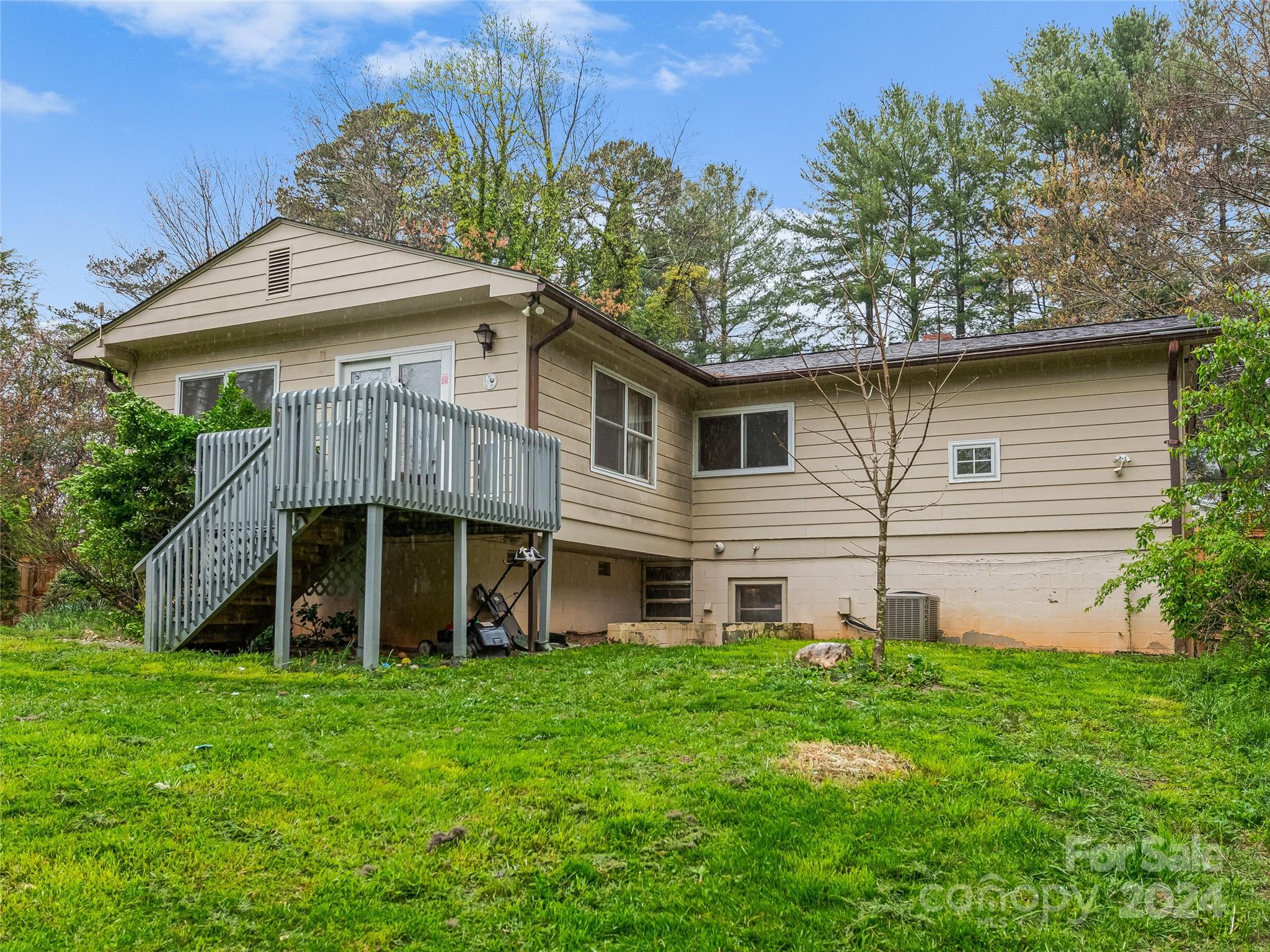 159 Governors View Road Asheville, NC 28805 - Photo 27 of 30 Gallery Image 27