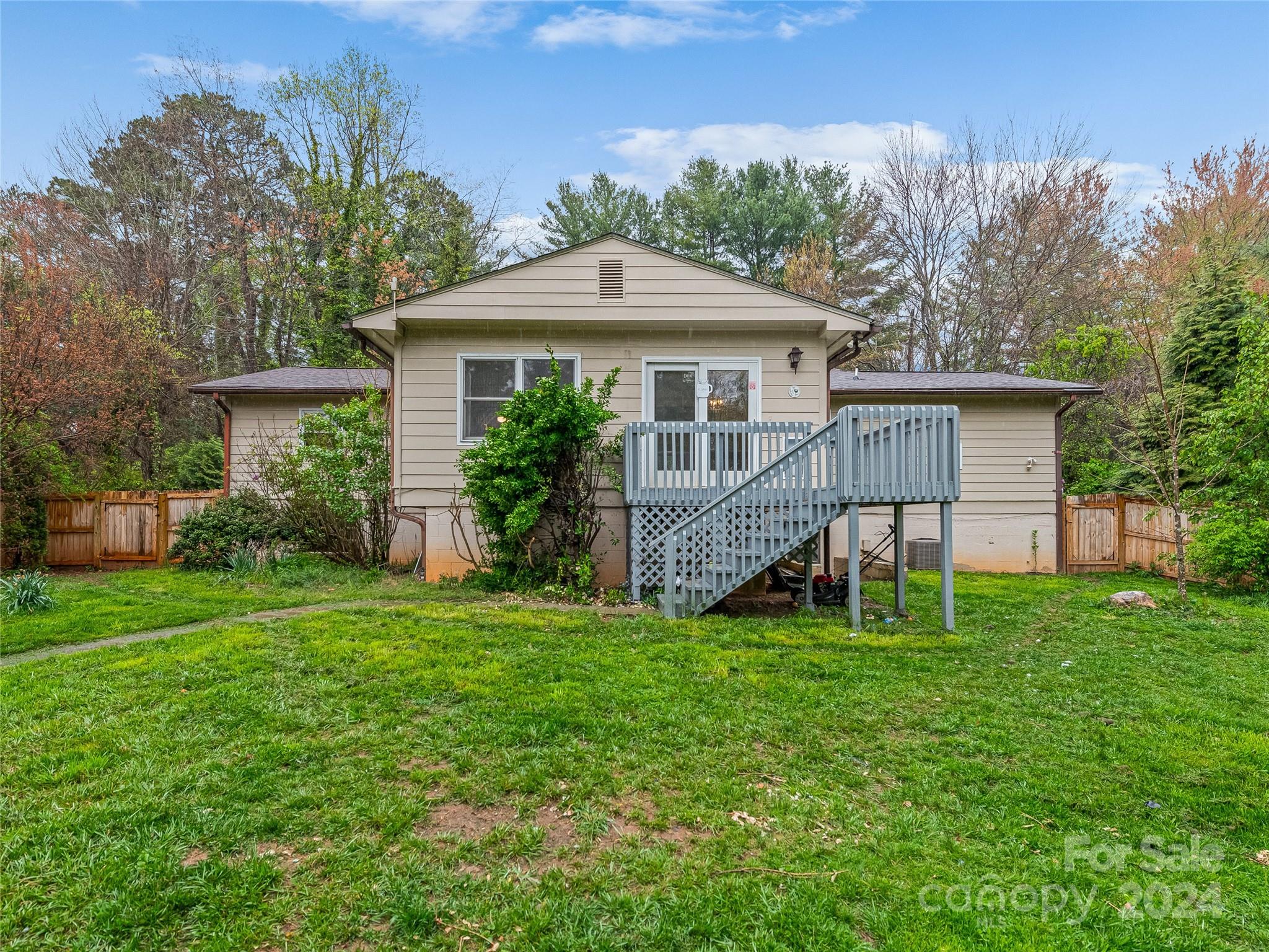 159 Governors View Road Asheville, NC 28805 - Photo 28 of 30 Gallery Image 28