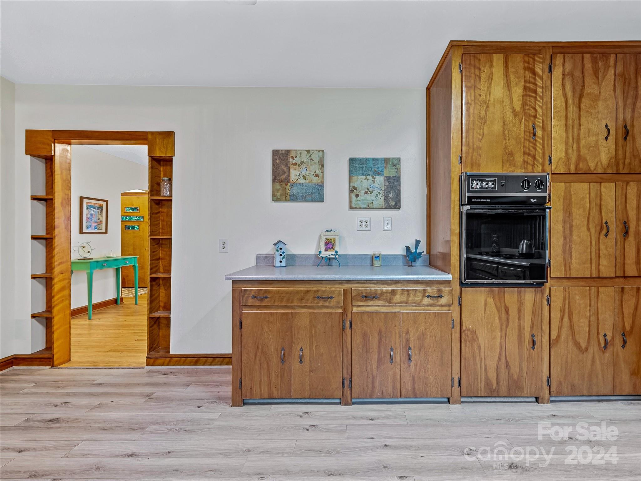 159 Governors View Road Asheville, NC 28805 - Photo 9 of 30 Gallery Image 9